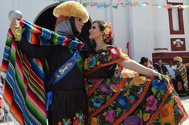 Cultura De Chiapas Gastronomía Fiestas Bailes Religión 